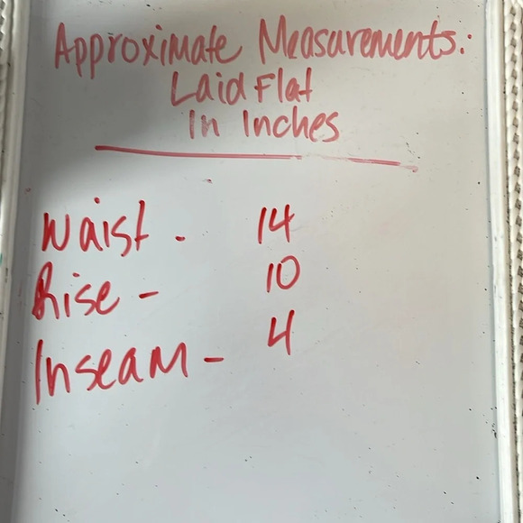 AMERICAN EAGLE Hi-Rise Shortie Shorts Blue Dark Wash Distressed Cutoffs Size 6 - Picture 10 of 11